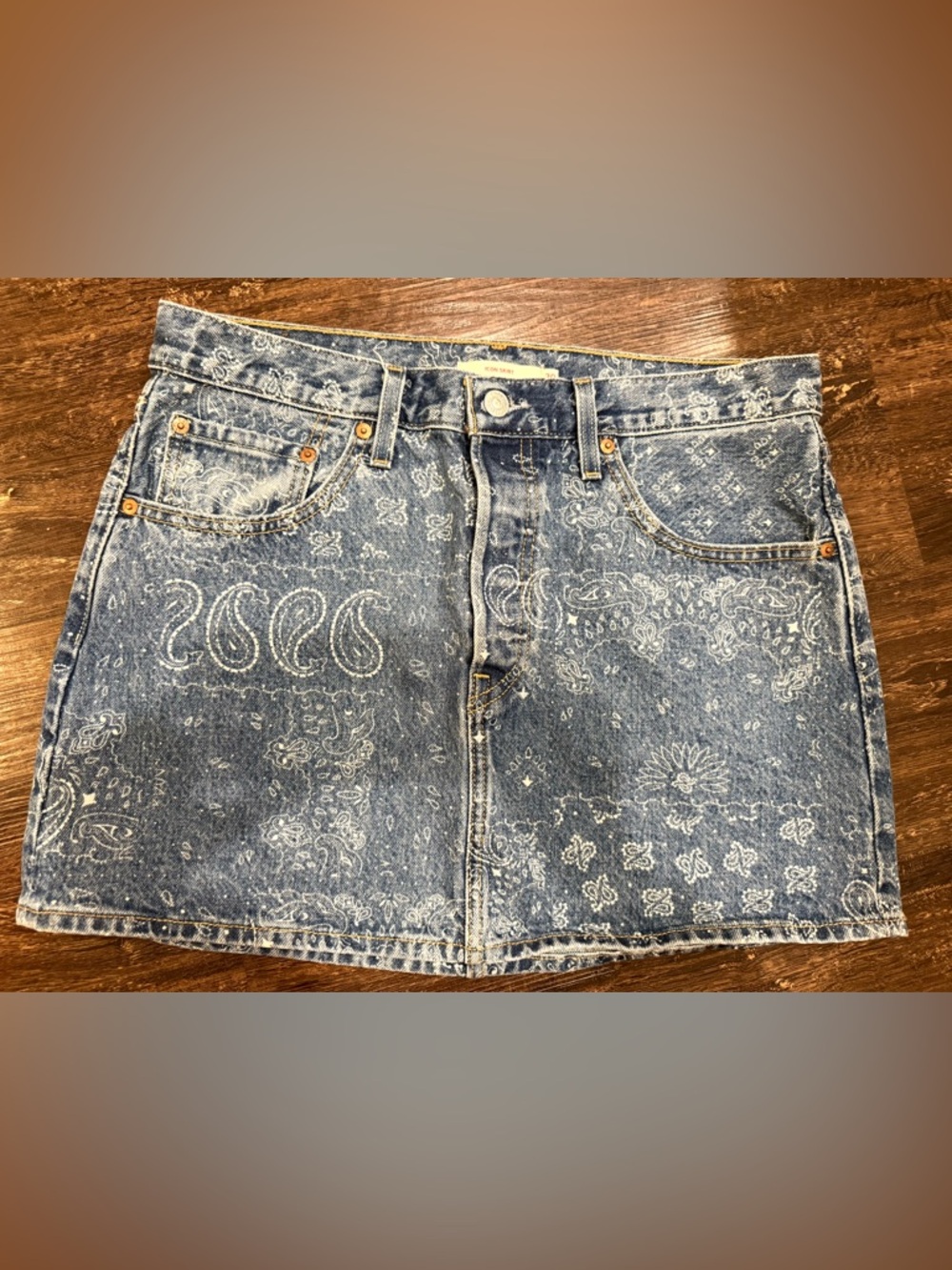 Levi’s Icon Paisley Print Denim Mini Skirt - Blue, 30.